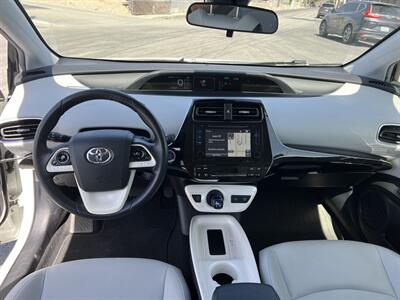 2016 Toyota Prius Three Touring   - Photo 20 - Canoga Park, CA 91303