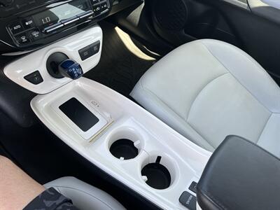 2016 Toyota Prius Three Touring   - Photo 24 - Canoga Park, CA 91303