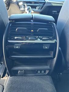 2020 BMW 5 Series M550i xDrive   - Photo 24 - Canoga Park, CA 91303