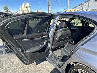 2020 BMW 5 Series M550i xDrive   - Photo 18 - Canoga Park, CA 91303