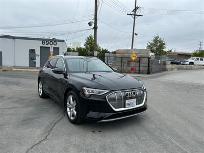 2019 Audi e-tron quattro Prestige   - Photo 6 - Canoga Park, CA 91303