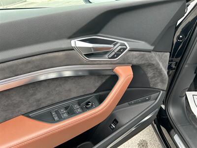 2019 Audi e-tron quattro Prestige   - Photo 24 - Canoga Park, CA 91303