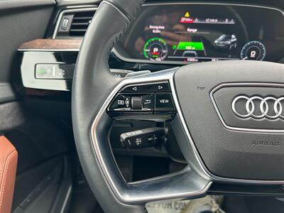 2019 Audi e-tron quattro Prestige   - Photo 40 - Canoga Park, CA 91303