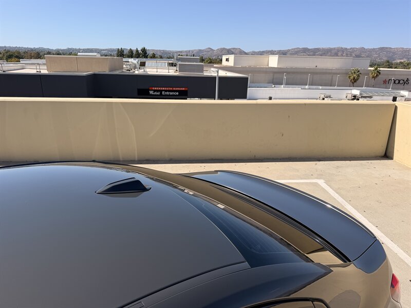 2023 BMW 3 Series 330i - Photo 18 - Canoga Park, CA 91303