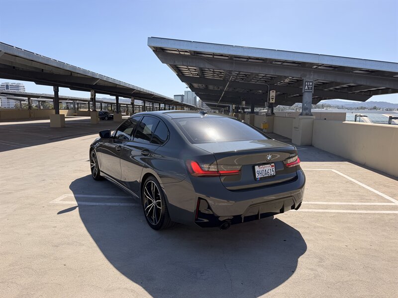 2023 BMW 3 Series 330i - Photo 5 - Canoga Park, CA 91303