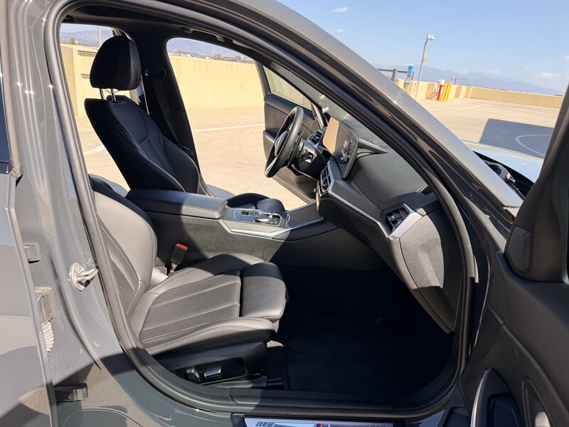 2023 BMW 3 Series 330i - Photo 31 - Canoga Park, CA 91303
