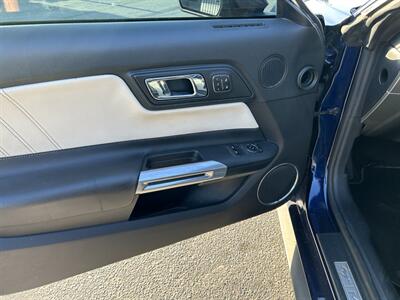 2015 Ford Mustang GT 50 Years Limited Editi   - Photo 17 - Canoga Park, CA 91303