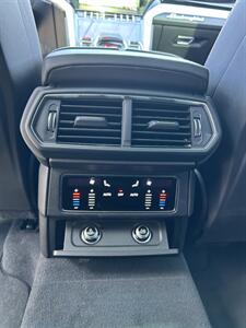 2021 Lamborghini Urus   - Photo 22 - Canoga Park, CA 91303