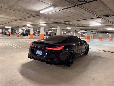 2022 BMW M8 Competition   - Photo 4 - Canoga Park, CA 91303