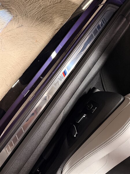 2024 BMW M4 Competition xDrive - Photo 21 - Canoga Park, CA 91303