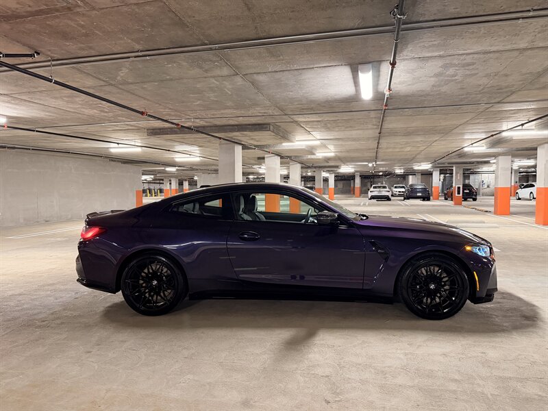 2024 BMW M4 Competition xDrive - Photo 5 - Canoga Park, CA 91303