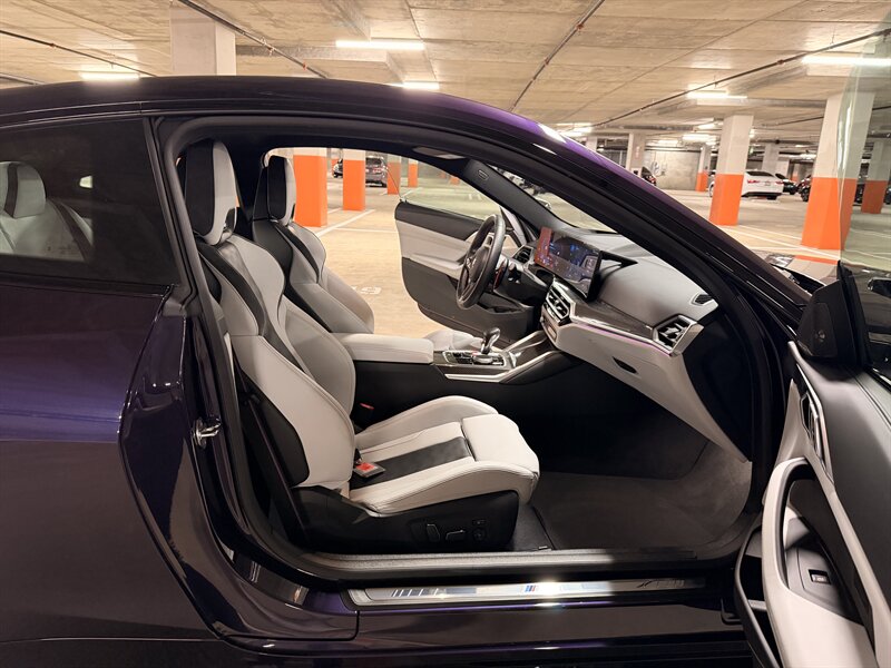 2024 BMW M4 Competition xDrive - Photo 19 - Canoga Park, CA 91303
