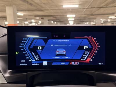 2024 BMW M4 Competition xDrive - Photo 34 - Canoga Park, CA 91303