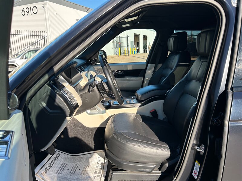 2020 Land Rover Range Rover Supercharged LWB - Photo 13 - Canoga Park, CA 91303