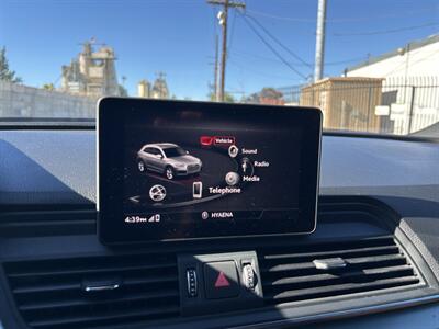 2019 Audi Q5 quattro Premium 45 TFSI   - Photo 34 - Canoga Park, CA 91303