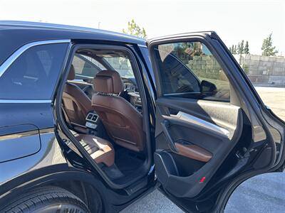 2019 Audi Q5 quattro Premium 45 TFSI   - Photo 17 - Canoga Park, CA 91303