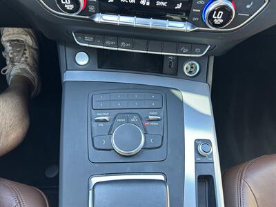 2019 Audi Q5 quattro Premium 45 TFSI   - Photo 30 - Canoga Park, CA 91303