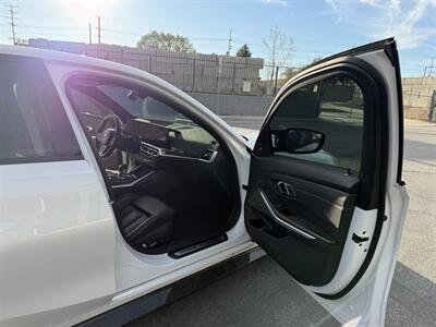 2023 BMW M3 Competition xDrive   - Photo 26 - Canoga Park, CA 91303