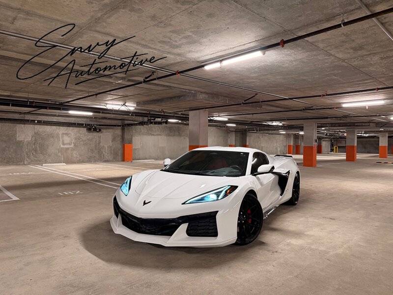 2025 Chevrolet Corvette Z06   - Photo 1 - Canoga Park, CA 91303