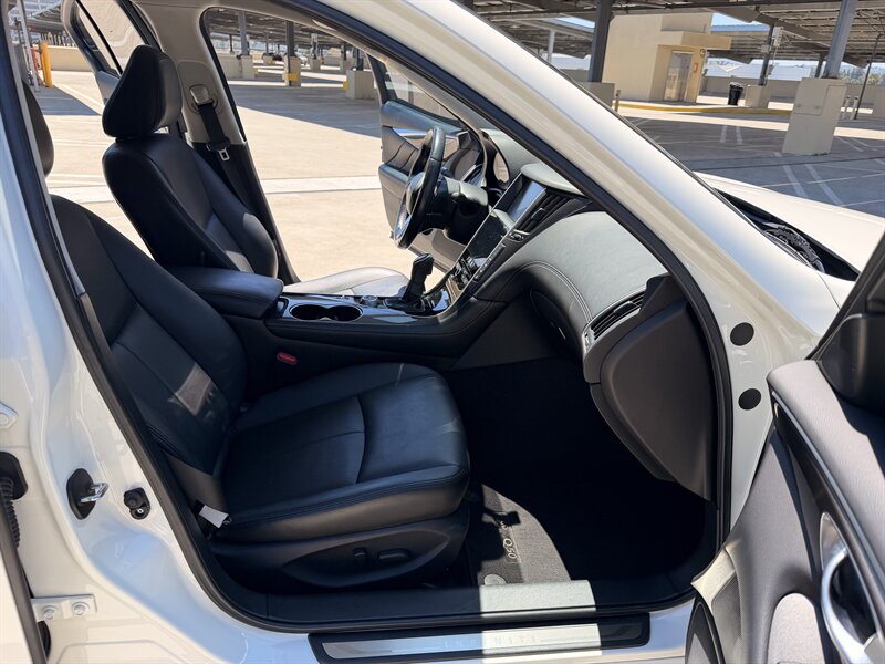 2018 INFINITI Q50 2.0T Pure - Photo 19 - Canoga Park, CA 91303