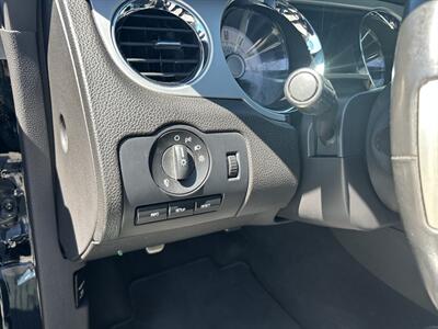 2010 Ford Mustang V6 Premium   - Photo 22 - Canoga Park, CA 91303