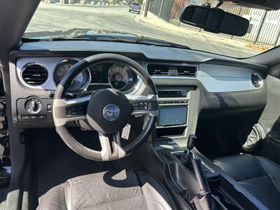 2010 Ford Mustang V6 Premium   - Photo 23 - Canoga Park, CA 91303