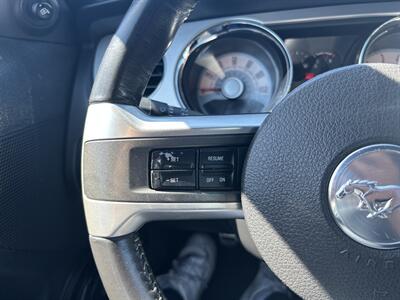 2010 Ford Mustang V6 Premium   - Photo 34 - Canoga Park, CA 91303