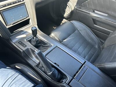 2010 Ford Mustang V6 Premium   - Photo 26 - Canoga Park, CA 91303