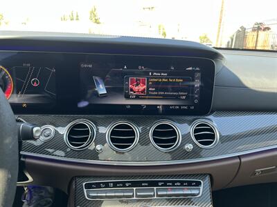2020 Mercedes-Benz AMG E 63 S   - Photo 38 - Canoga Park, CA 91303