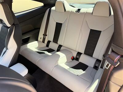 2025 BMW M4 Competition xDrive   - Photo 28 - Canoga Park, CA 91303