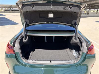 2025 BMW M4 Competition xDrive   - Photo 18 - Canoga Park, CA 91303