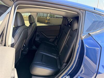 2022 Tesla Model Y Long Range - Photo 28 - Canoga Park, CA 91303