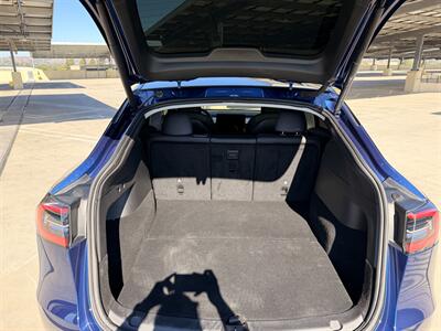 2022 Tesla Model Y Long Range - Photo 17 - Canoga Park, CA 91303