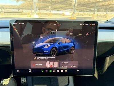 2022 Tesla Model Y Long Range - Photo 46 - Canoga Park, CA 91303