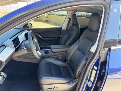 2022 Tesla Model Y Long Range - Photo 26 - Canoga Park, CA 91303