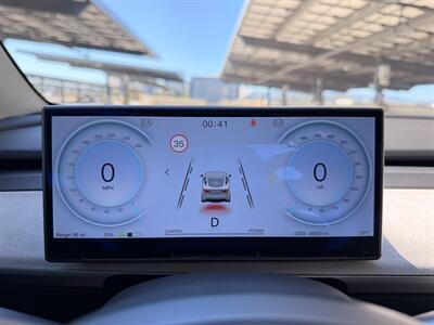 2022 Tesla Model Y Long Range - Photo 56 - Canoga Park, CA 91303