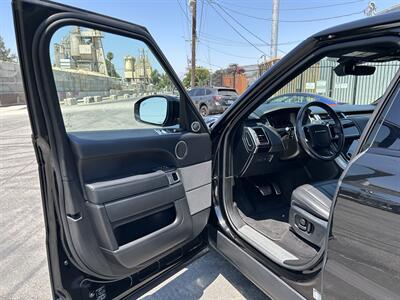 2018 Land Rover Range Rover Sport Supercharged Dynamic   - Photo 13 - Canoga Park, CA 91303