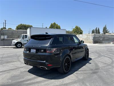 2018 Land Rover Range Rover Sport Supercharged Dynamic   - Photo 4 - Canoga Park, CA 91303