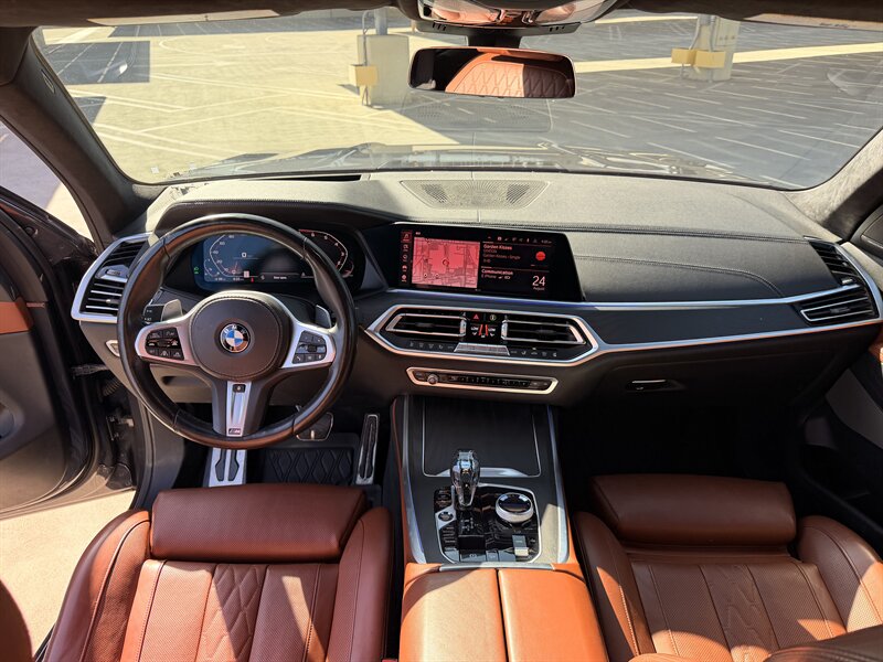 2020 BMW X7 M50i - Photo 25 - Canoga Park, CA 91303