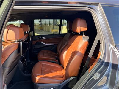 2020 BMW X7 M50i - Photo 18 - Canoga Park, CA 91303