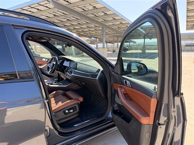 2020 BMW X7 M50i - Photo 26 - Canoga Park, CA 91303