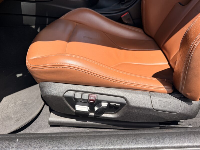 2020 BMW M4 - Photo 23 - Canoga Park, CA 91303
