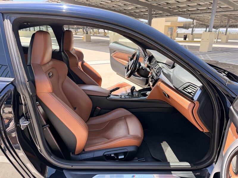2020 BMW M4 - Photo 20 - Canoga Park, CA 91303