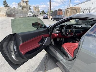 2020 Ferrari Portofino   - Photo 28 - Canoga Park, CA 91303