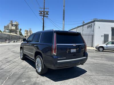 2017 Cadillac Escalade Platinum   - Photo 3 - Canoga Park, CA 91303