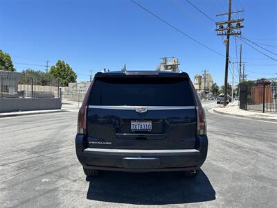 2017 Cadillac Escalade Platinum   - Photo 8 - Canoga Park, CA 91303
