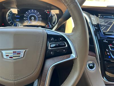 2017 Cadillac Escalade Platinum   - Photo 46 - Canoga Park, CA 91303