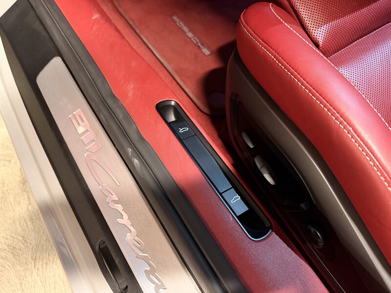 2020 Porsche 911 Carrera S - Photo 21 - Canoga Park, CA 91303