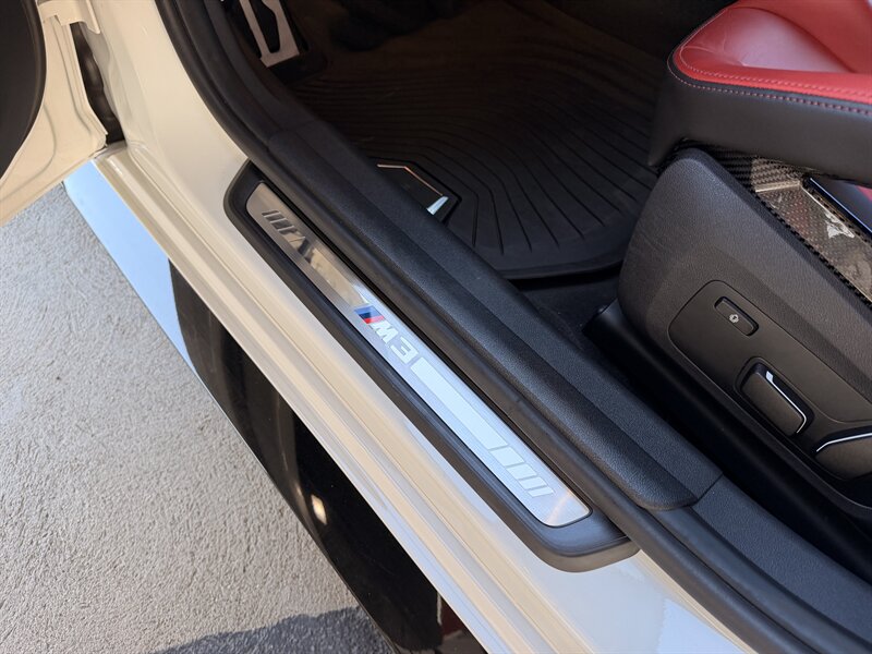 2024 BMW M3 Competition xDrive - Photo 36 - Canoga Park, CA 91303