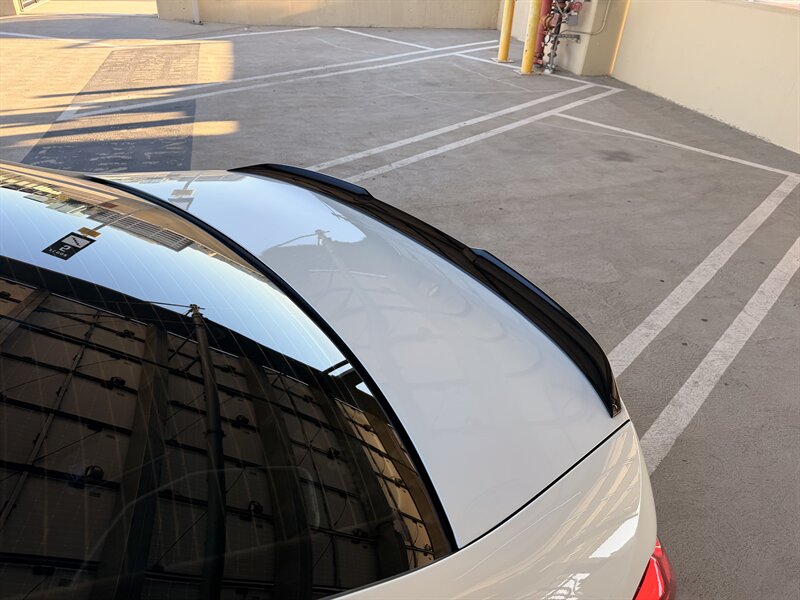 2024 BMW M3 Competition xDrive - Photo 18 - Canoga Park, CA 91303